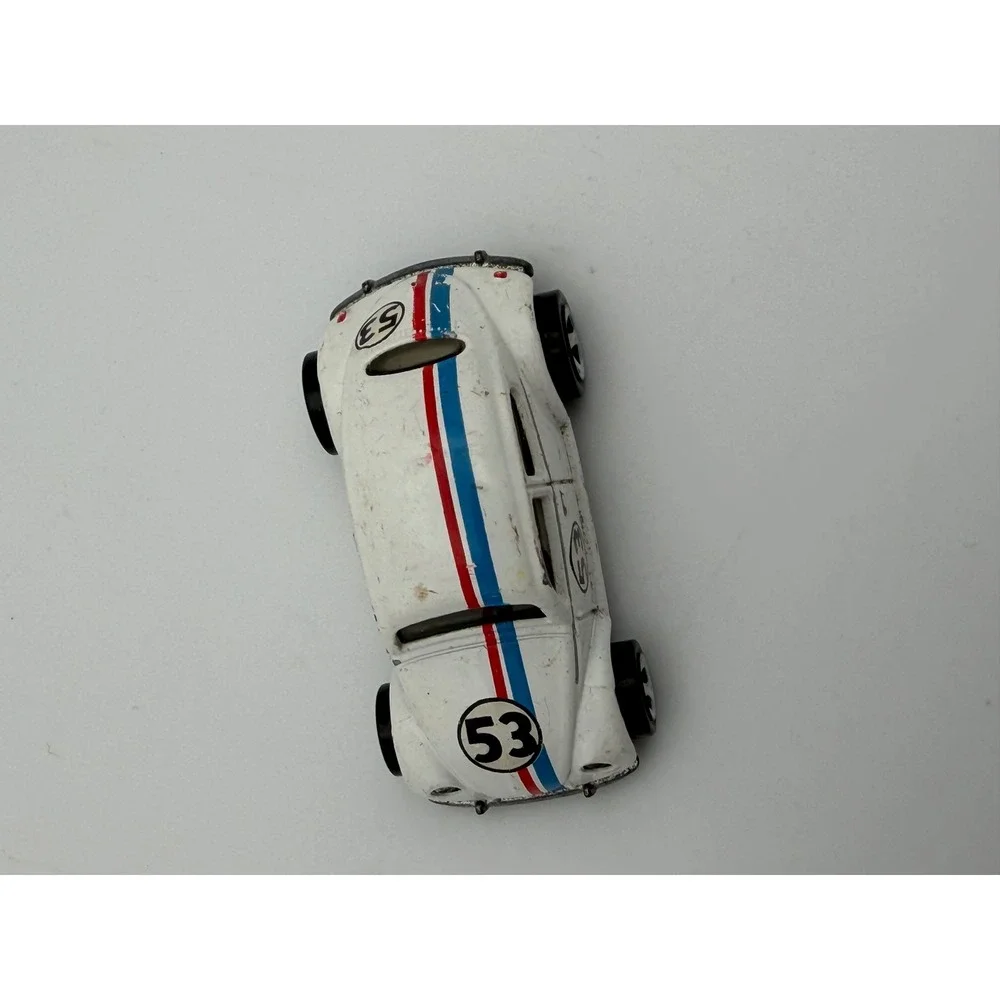 Hot Wheels 1988 Herbie Love Bug VW Beetle 53 White Diecast Car Mattel 2013
